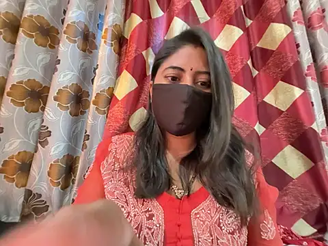 Snapshot of okbent chatting on February 15, 2026, 11:31 am okbent online show from February 15, 2026, 11:31 am