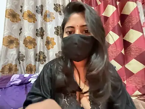 Snapshot of okbent chatting on February 28, 2026, 12:38 pm okbent online show from February 28, 2026, 12:38 pm