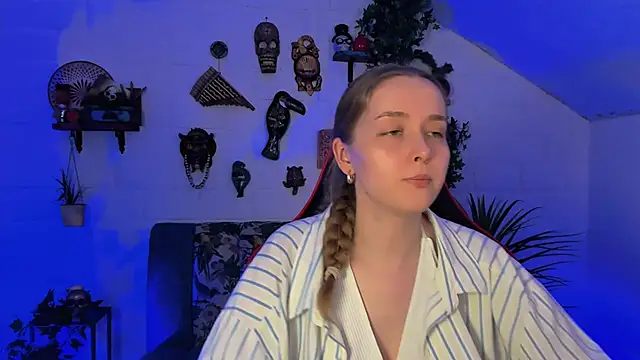 JenniferGraces online show from June 30, 2026, 6:08 pm