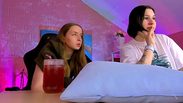 Snapshot of JenniferGraces chatting on March 12, 2026, 8:13 pm JenniferGraces online show from March 12, 2026, 8:13 pm