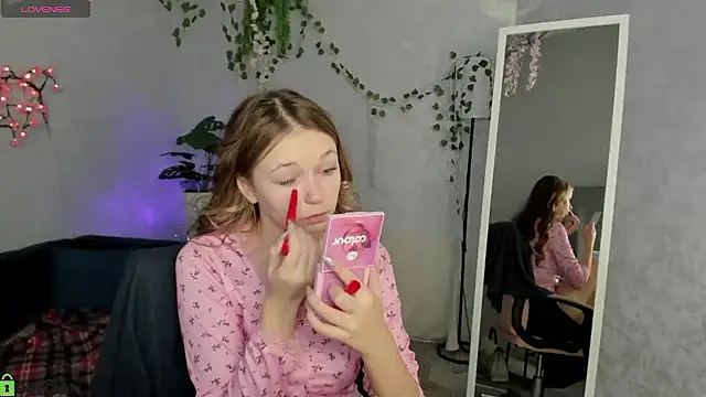 boozekirs  online show from January 13, 2026, 3:10 am