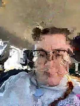 Snapshot of HTXBELLE chatting on March 16, 2025, 9:05 pm HTXBELLE online show from March 16, 2025, 9:05 pm