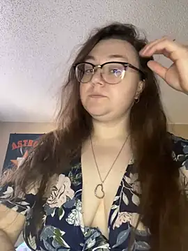 Snapshot of HTXBELLE chatting on March 10, 2025, 3:52 pm HTXBELLE online show from March 10, 2025, 3:52 pm