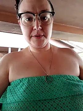 Snapshot of HTXBELLE chatting on September 21, 2025, 10:26 pm HTXBELLE online show from September 21, 2025, 10:26 pm