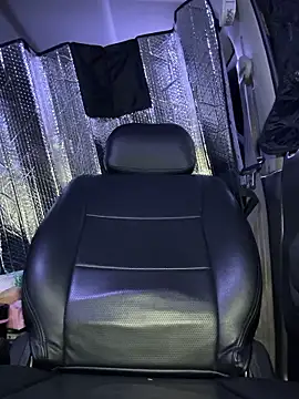 Snapshot of chiba_chan chatting on October 3, 2025, 11:34 am chiba chan online show from October 3, 2025, 11:34 am