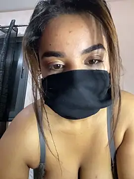 Snapshot of Louli_ta chatting on November 30, 2025, 7:14 pm Louli ta online show from November 30, 2025, 7:14 pm