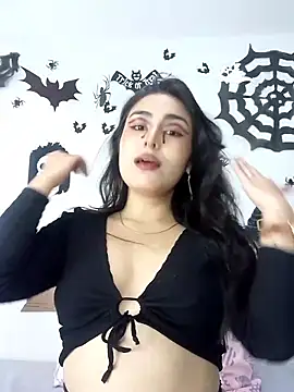 Snapshot of hancock-boa chatting on October 23, 2025, 8:18 pm hancock-boa online show from October 23, 2025, 8:18 pm