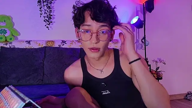 Snapshot of iiangel_ chatting on March 18, 2026, 1:42 am iiangel online show from March 18, 2026, 1:42 am