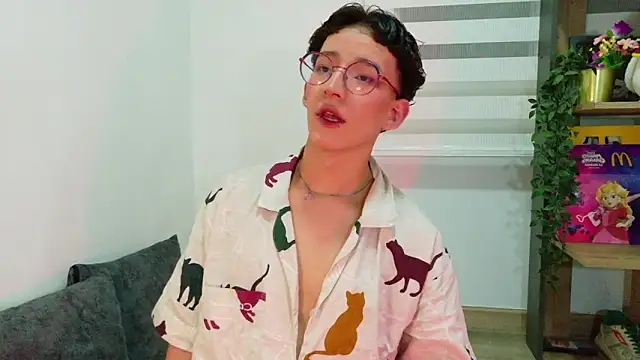 Snapshot of iiangel_ chatting on April 14, 2026, 3:55 am iiangel online show from April 14, 2026, 3:55 am