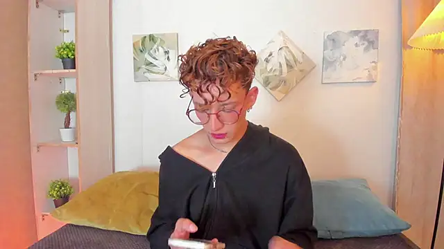 Snapshot of iiangel_ chatting on December 17, 2025, 4:06 am iiangel online show from December 17, 2025, 4:06 am