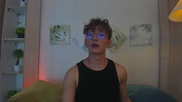 Snapshot of iiangel_ chatting on December 19, 2025, 4:49 am iiangel online show from December 19, 2025, 4:49 am