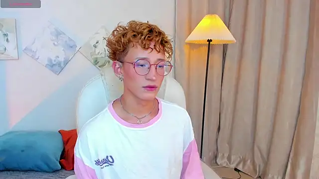 Snapshot of iiangel_ chatting on January 14, 2026, 3:21 am iiangel online show from January 14, 2026, 3:21 am