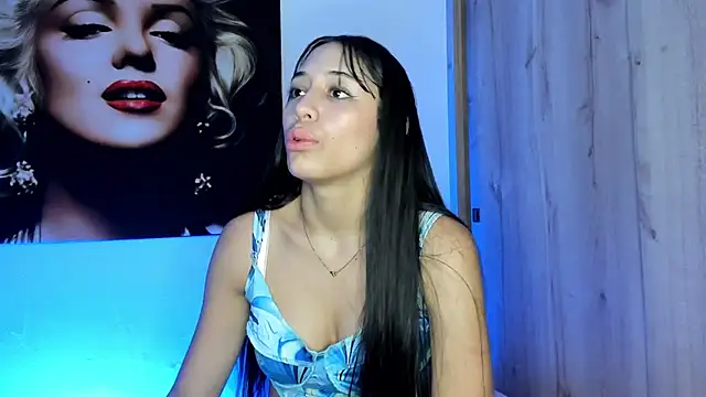 Snapshot of TANIA_06 chatting on September 19, 2025, 1:15 pm TANIA 06 online show from September 19, 2025, 1:15 pm
