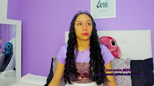 Snapshot of TANIA_06 chatting on March 5, 2025, 1:28 pm TANIA 06 online show from March 5, 2025, 1:28 pm