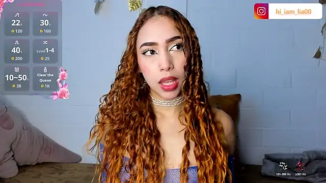 Snapshot of LiaHansson chatting on October 20, 2025, 5:35 pm LiaHansson online show from October 20, 2025, 5:35 pm