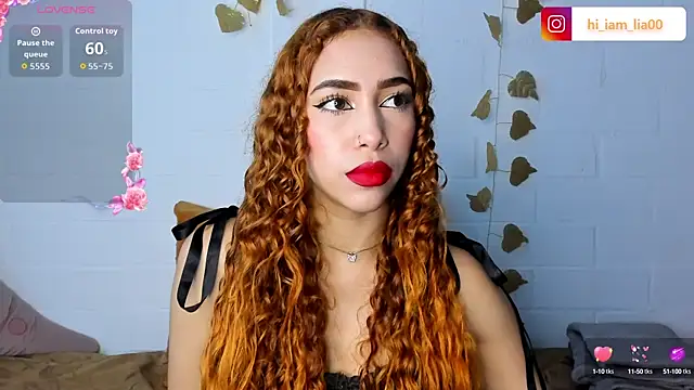 Snapshot of LiaHansson chatting on October 3, 2025, 4:52 pm LiaHansson online show from October 3, 2025, 4:52 pm