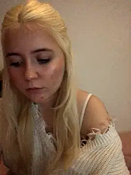 Blondie Sofia Essexbabe online show from November 5, 2025, 8:34 pm