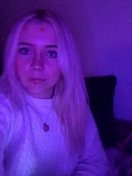 Snapshot of Blondie_Sofia_Essexbabe chatting on January 13, 2026, 11:41 pm Blondie Sofia Essexbabe online show from January 13, 2026, 11:41 pm