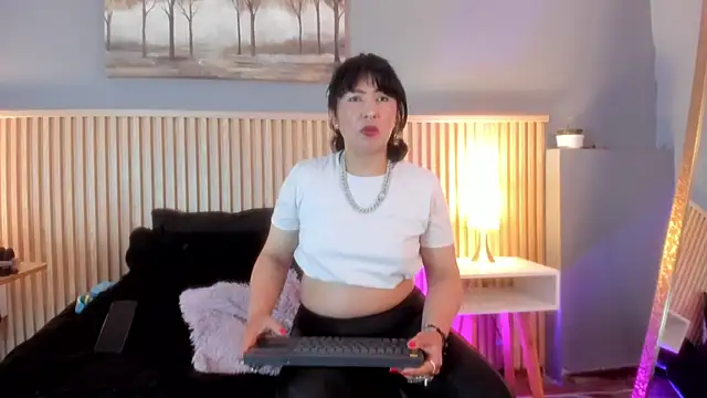 lilith catt online show from October 8, 2025, 7:36 pm
