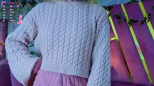 Snapshot of EmmyCortez chatting on January 19, 2026, 11:47 am EmmyCortez online show from January 19, 2026, 11:47 am