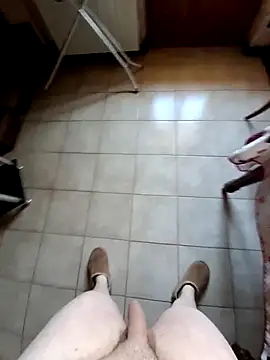 mauroxx08 online show from April 18, 2026, 6:16 am