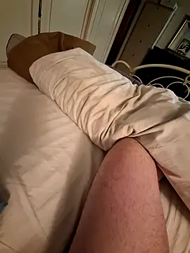 Snapshot of mauroxx08 chatting on March 17, 2025, 11:35 pm mauroxx08 online show from March 17, 2025, 11:35 pm