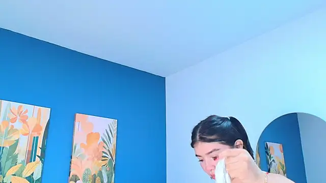 Snapshot of Zamira_Taylor chatting on November 8, 2025, 3:43 am Zamira Taylor online show from November 8, 2025, 3:43 am