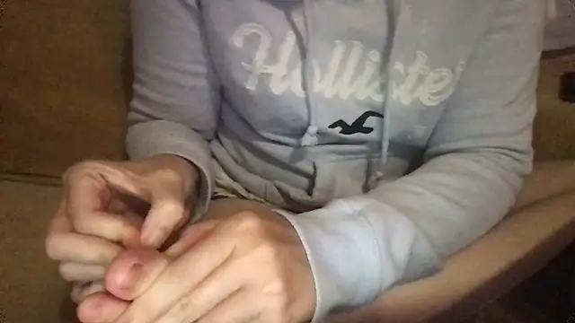 ashleighpink online show from September 10, 2025, 1:04 am