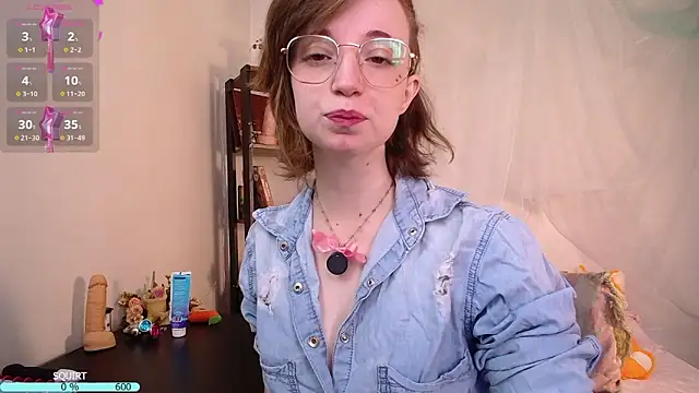 Elise Nyx online show from May 13, 2026, 1:51 pm