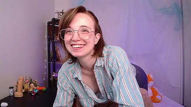 Elise Nyx online show from May 12, 2026, 11:38 am
