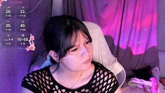 brii69 online show from October 22, 2025, 2:33 am