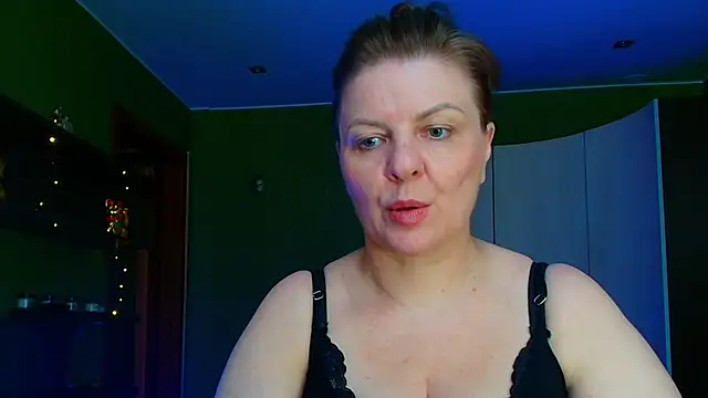 VeronikawGold online show from May 21, 2026, 3:42 pm