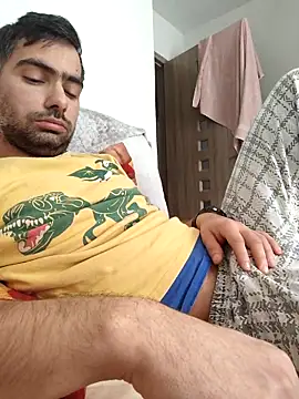 Snapshot of andreiiiii2025 chatting on February 24, 2025, 7:11 am andreiiiii2025 online show from February 24, 2025, 7:11 am