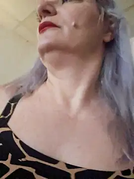 LadyTouch online show from January 15, 2026, 12:14 am