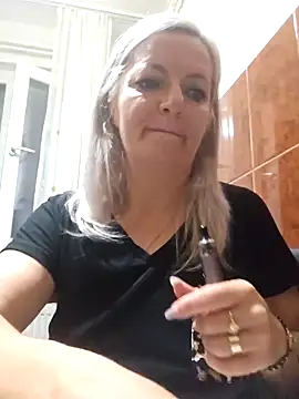 Snapshot of LadyTouch chatting on March 31, 2026, 10:01 pm LadyTouch online show from March 31, 2026, 10:01 pm