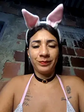 hot veteran01 online show from September 23, 2025, 10:22 am