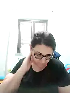 Snapshot of Dolcecurvy chatting on June 13, 2026, 1:20 pm Dolcecurvy online show from June 13, 2026, 1:20 pm