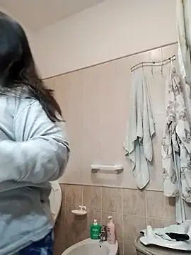 Dolcecurvy online show from January 11, 2026, 6:15 pm