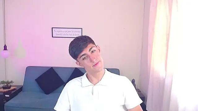 babymaik online show from February 25, 2025, 4:46 pm