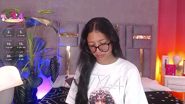 Snapshot of Tyla_Ks chatting on January 31, 2026, 8:40 pm Tyla Ks online show from January 31, 2026, 8:40 pm