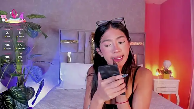 Snapshot of Tyla_Ks chatting on May 21, 2026, 8:06 pm Tyla Ks online show from May 21, 2026, 8:06 pm