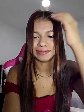 Snapshot of sophia_ramirez12 chatting on May 2, 2026, 8:36 pm sophia ramirez12 online show from May 2, 2026, 8:36 pm