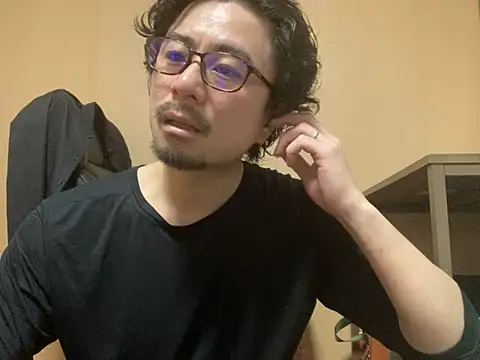 masato1115aa online show from November 28, 2025, 1:44 pm