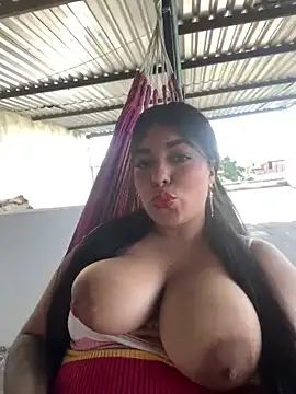 Snapshot of _SARA_69 chatting on April 30, 2026, 12:45 pm SARA 69 online show from April 30, 2026, 12:45 pm