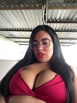 Snapshot of _SARA_69 chatting on May 8, 2026, 1:15 pm SARA 69 online show from May 8, 2026, 1:15 pm