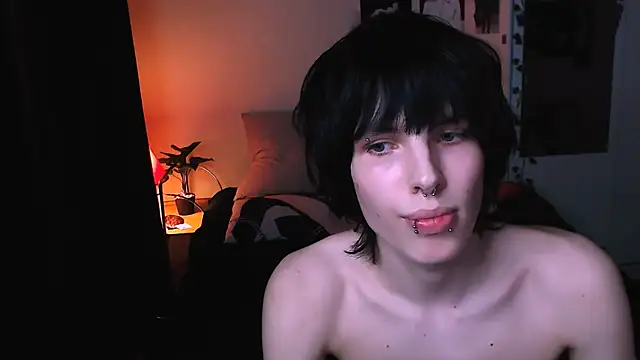 timi-moon online show from December 18, 2025, 5:28 pm