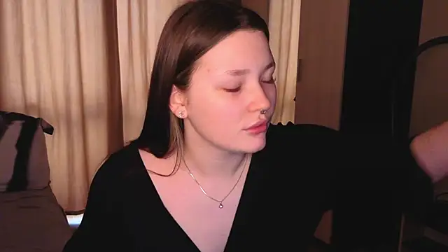 milliedoll online show from April 6, 2026, 7:09 am