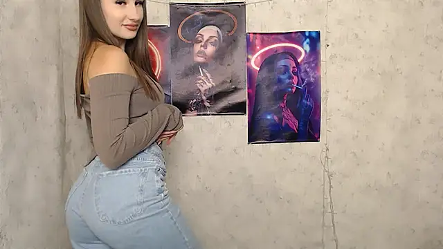  MiaAngell online show from September 13, 2025, 1:55 pm