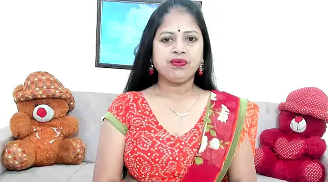 Snapshot of leahgotiii chatting on March 4, 2025, 3:44 am leahgotiii online show from March 4, 2025, 3:44 am