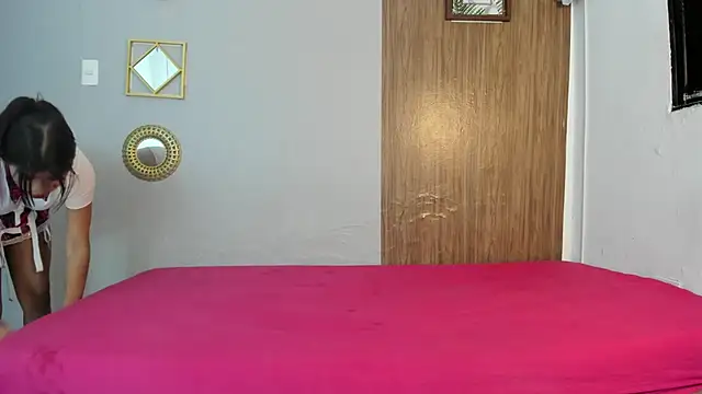 couple hotfox online show from February 23, 2026, 12:34 am